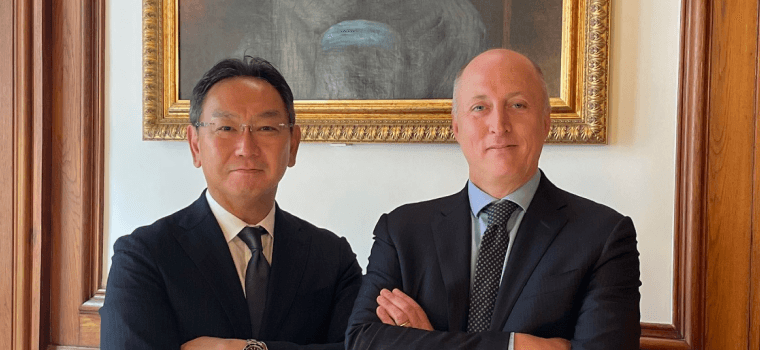 Right: Sandro Pierri, CEO of BNP Paribas Asset Management (BNPP AM) Left: Hiroyasu Koike, President and CEO of Nomura Asset Management (NAM)
