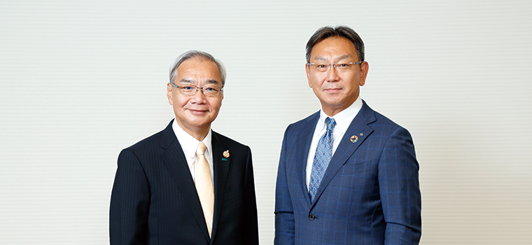 Left: Noriyuki Hara, Representative Director, President and CEO, MS&AD Insurance Group Holdings, Inc. (MS&AD) Right: Hiroyasu Koike, President and CEO of Nomura Asset Management Co., Ltd (Nomura Asset Management)